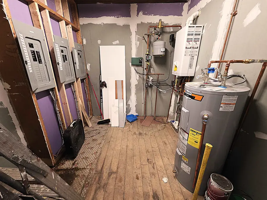 31 Granite Street, Barre, VT 05641 - Image #2