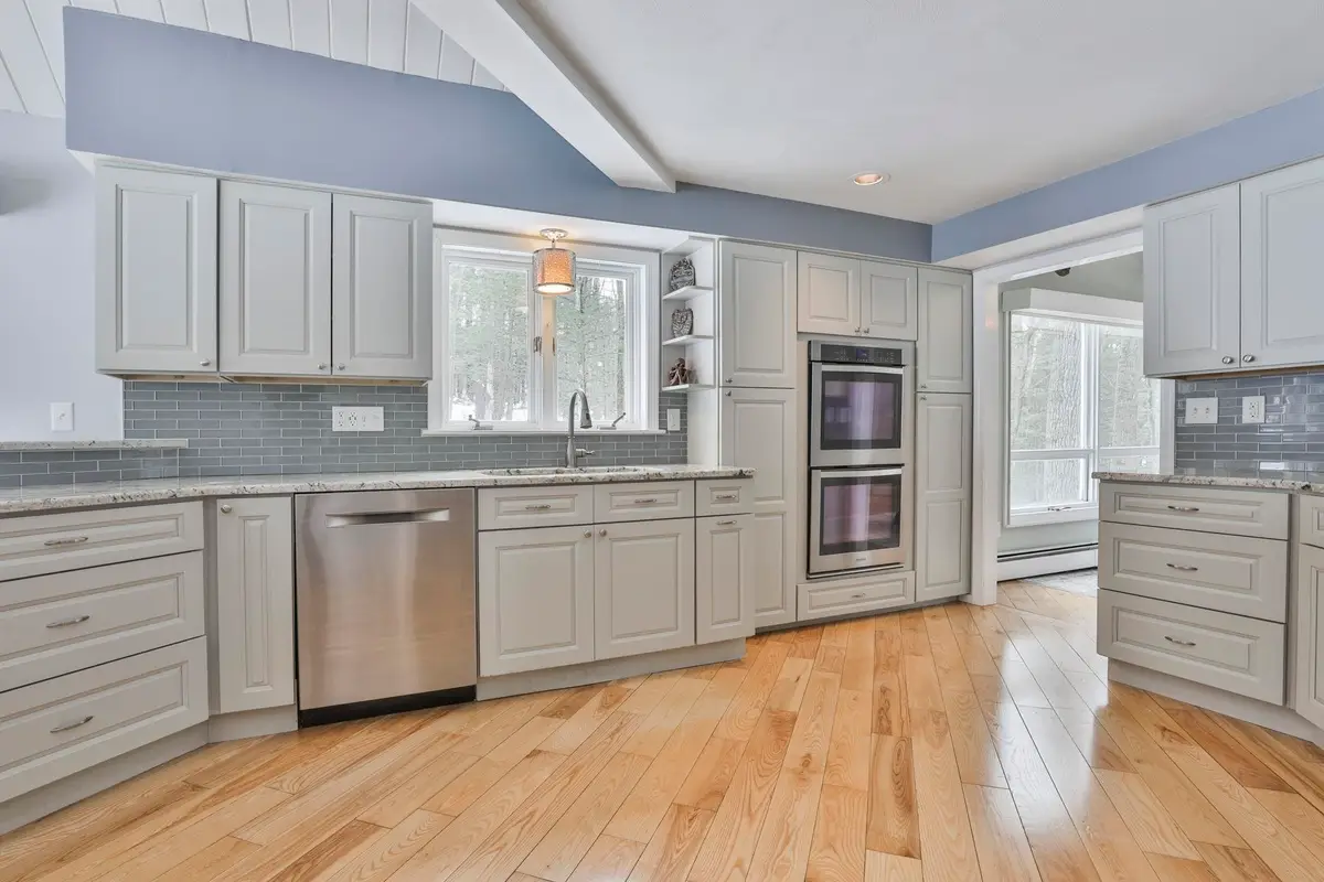 38 Old Manchester Road, Amherst, NH 03031 - Image #1