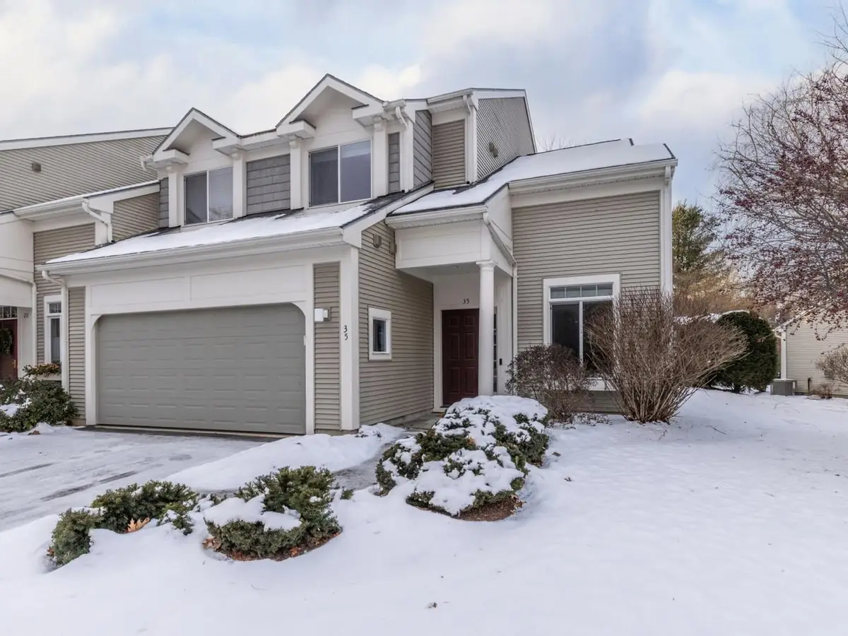 35 Hummingbird Lane, South Burlington, VT 05403 - Image #1