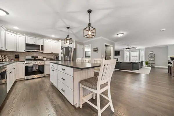 22 Scribner Road, Fremont, NH 03077