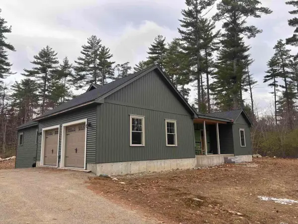 80 Hill Road, Conway, NH 03813-0822