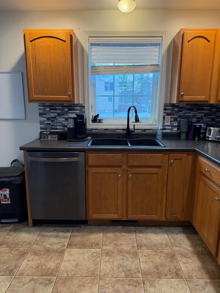 9 Amy Way, Concord, NH 03303 - Image #3