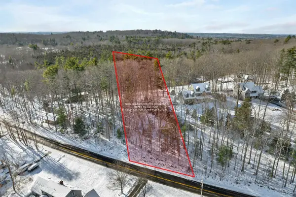 14 Lovell Road, Stratham, NH 03885