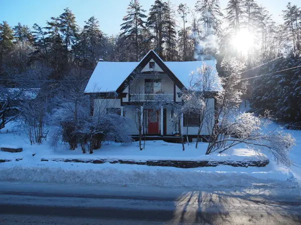 4564 VT Route 14, Calais, VT 05650