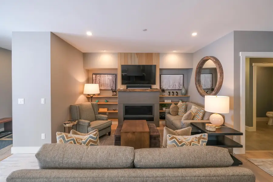 144 Lodge Road, Ludlow, VT 05149 - Image #3