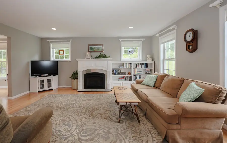 7 Fairway Drive, Franklin, NH 03235 - Image #3