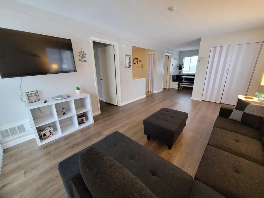 9 Treetop Circle #21, Laconia, NH 03246 - Image #3