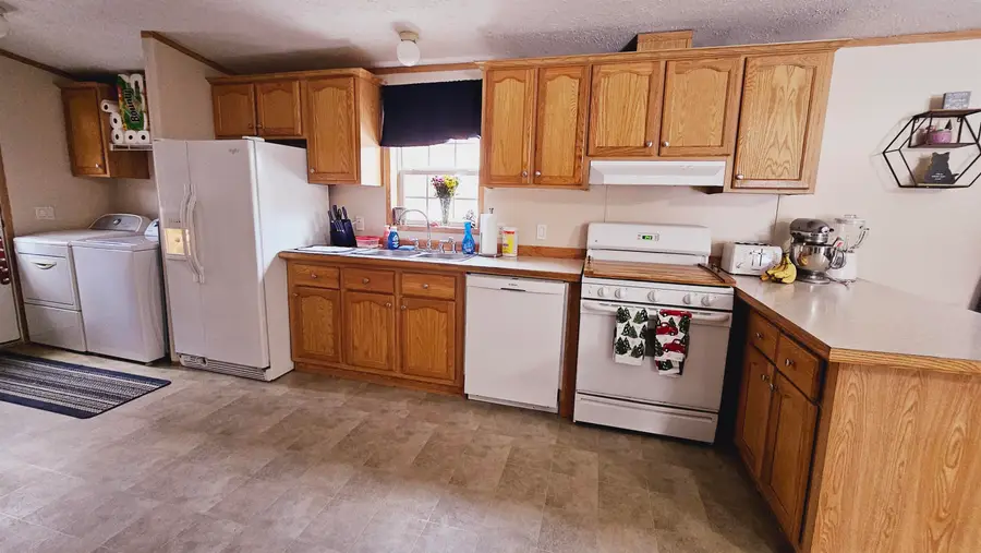 13 Atwood Street, Rochester, NH 03867 - Image #3