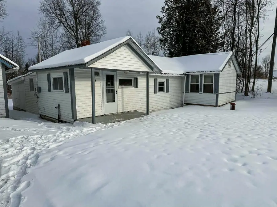 855 Parker Road, Danville, VT 05828 - Image #3