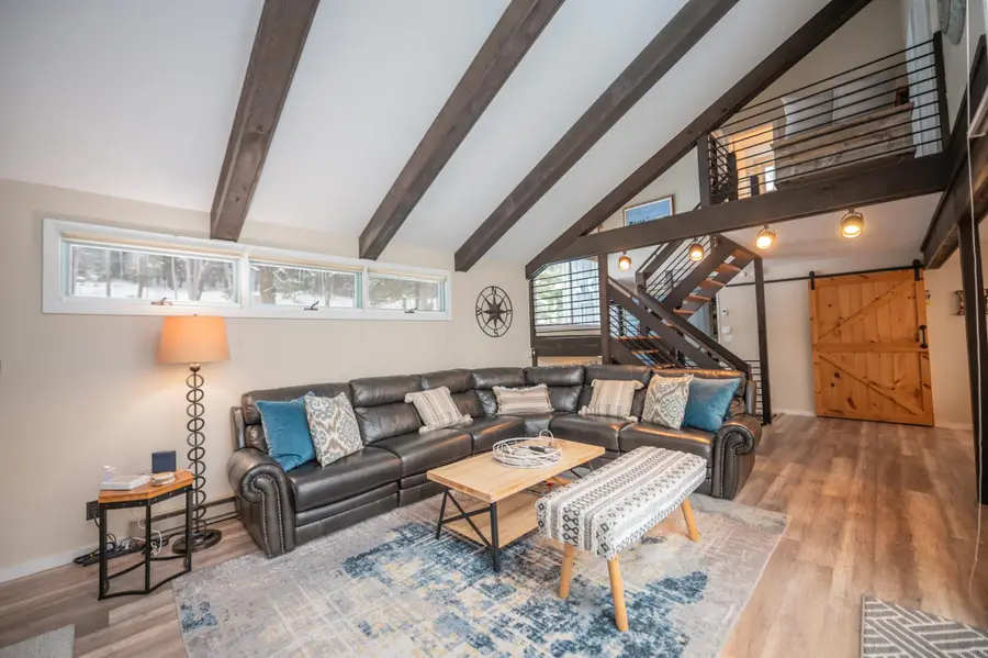 96 Big Bend Loop, Wilmington, VT 05363 - Image #3