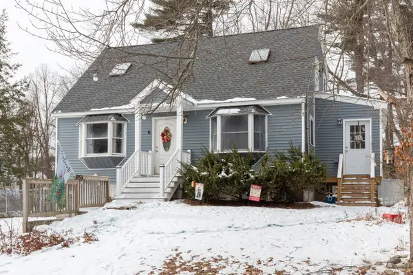 6 Therriault Drive, Pelham, NH 03076