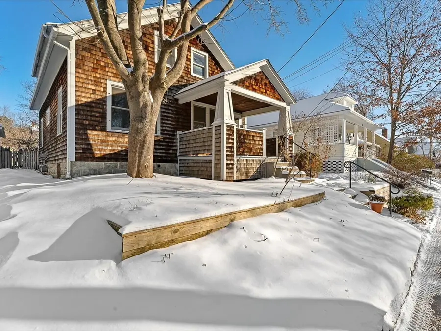 84 Charlotte Street, Burlington, VT 05401 - Image #3