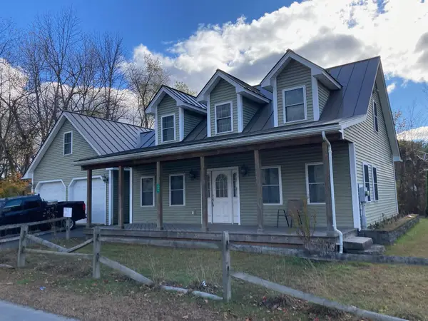 286 Giddings Street, Springfield, VT 05150