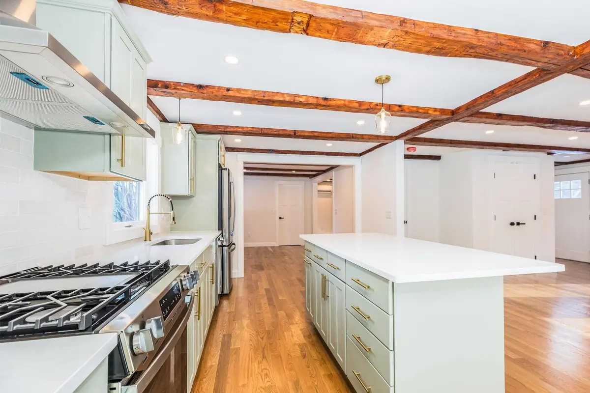 39 Mast Road, Lee, NH 03861 - #1