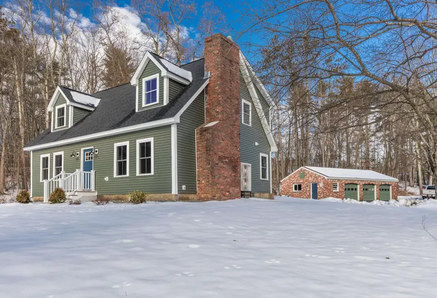 39 Mast Road, Lee, NH 03861 - #3