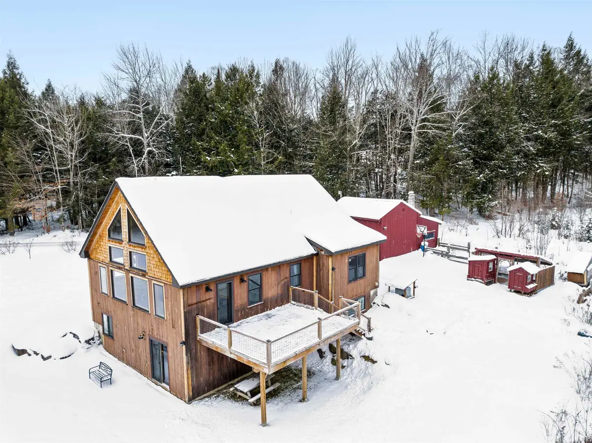 932 Mud City Loop, Morristown, VT 05661 - Image #1