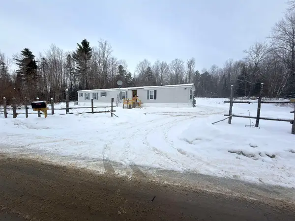 558 Lost Nation Road, Lancaster, NH 03584