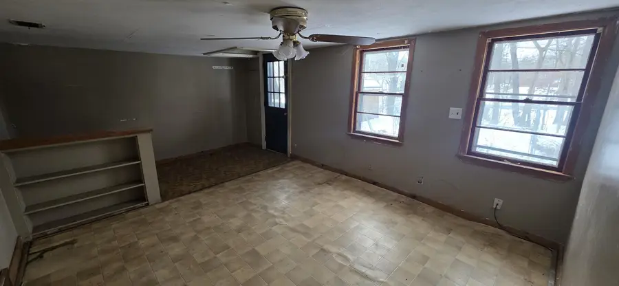 99 Route 27, Raymond, NH 03077-1211 - Image #3