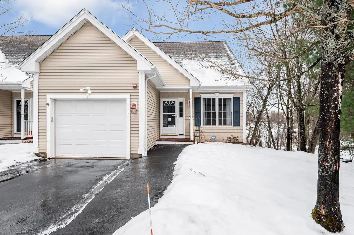 71 N. High Street, Derry, NH 03038 - Image #1