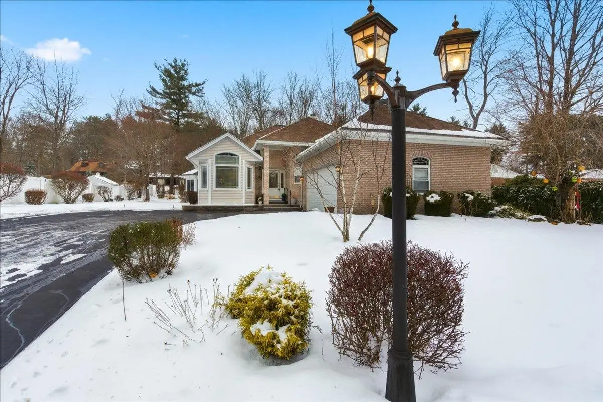 44 Cricket Lane, Manchester, NH 03104 - Image #1