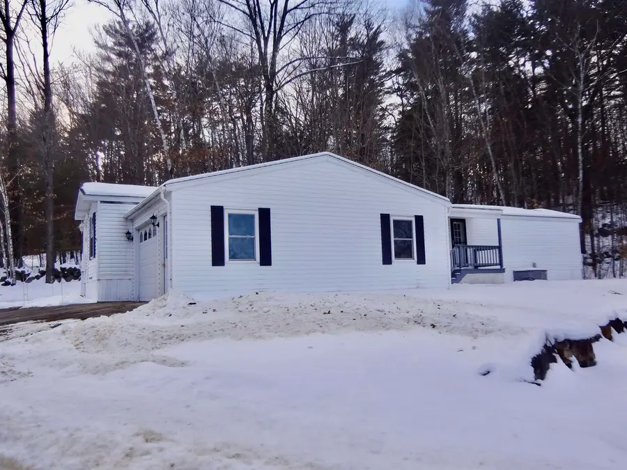 329 Darby Drive, Laconia, NH 03246 - Image #3