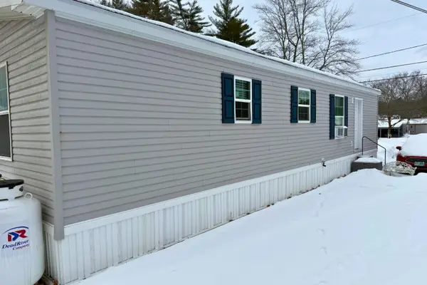 7 Rose Lane, Franklin, NH 03235