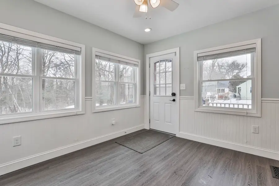 28 Stevens Street, Nashua, NH 03060 - Image #2