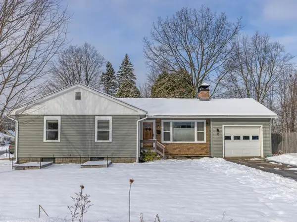 17 South Summit Street, Essex Junction, VT 05452