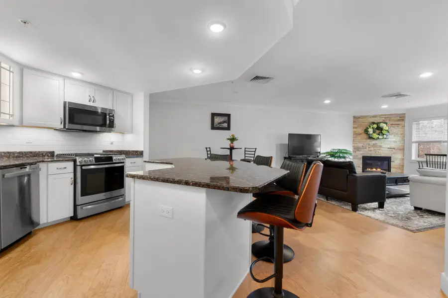 150 US RT 1 Bypass #206, Portsmouth, NH 03801 - Image #2