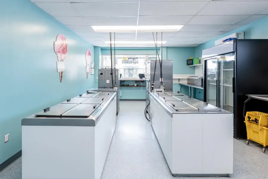 385 Union Avenue, Laconia, NH 03246 - Image #3