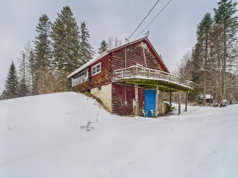 421 E Colebrook Road, Colebrook, NH 03576 - Image #2