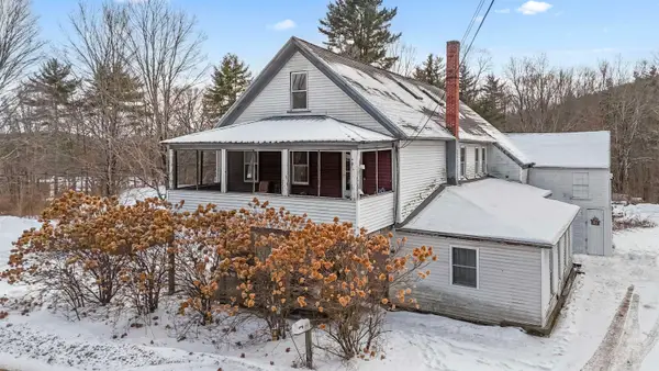 11 White Plains Road, Webster, NH 03303