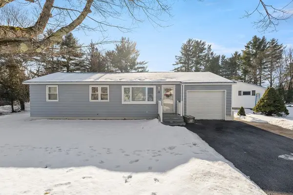 15 Kelwyn Drive, Somersworth, NH 03878