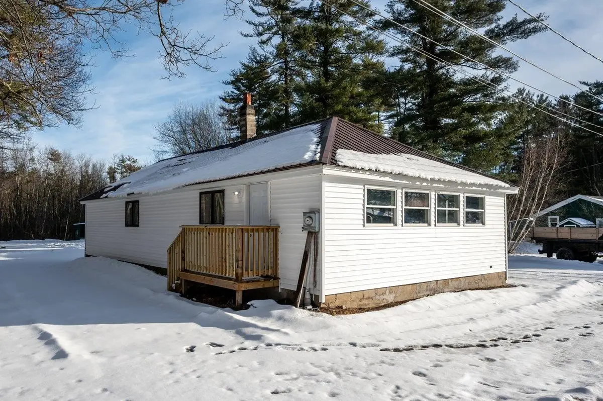 8 Phillips Lane, Rochester, NH 03868 - Image #1