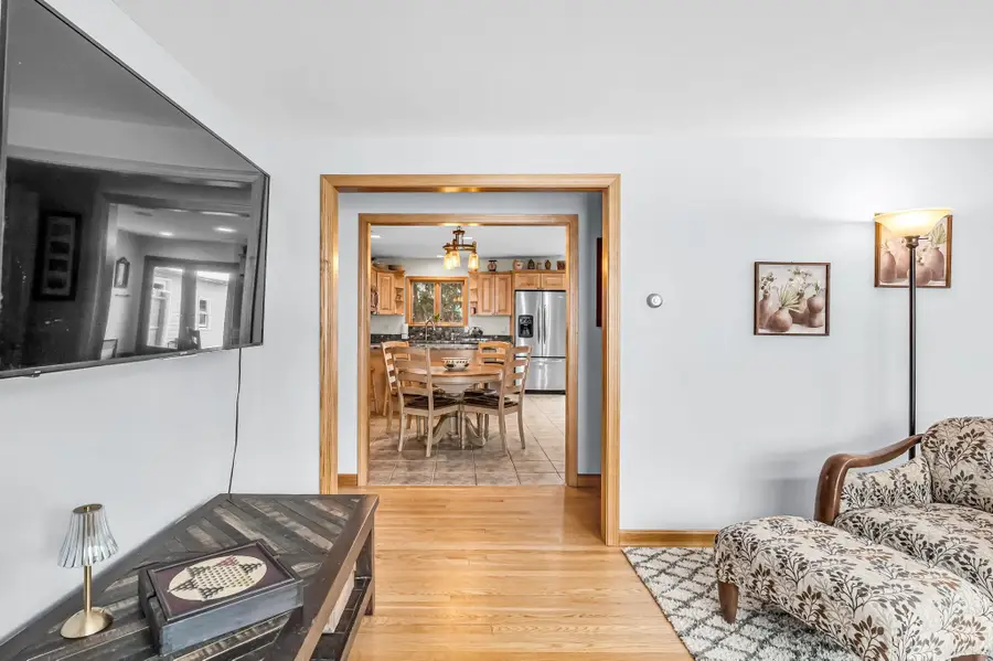 24 Laurel Street, Brattleboro, VT 05301 - Image #2