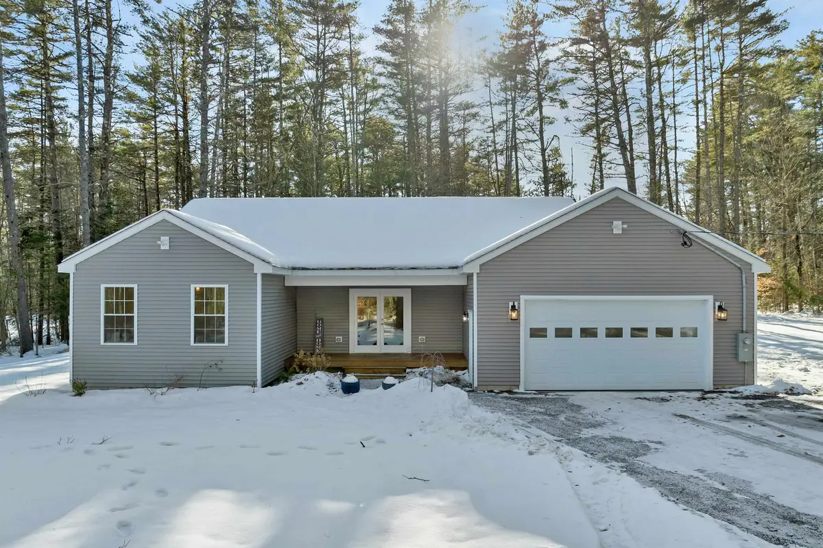 185 Town House Road, Effingham, NH 03882 - Image #1
