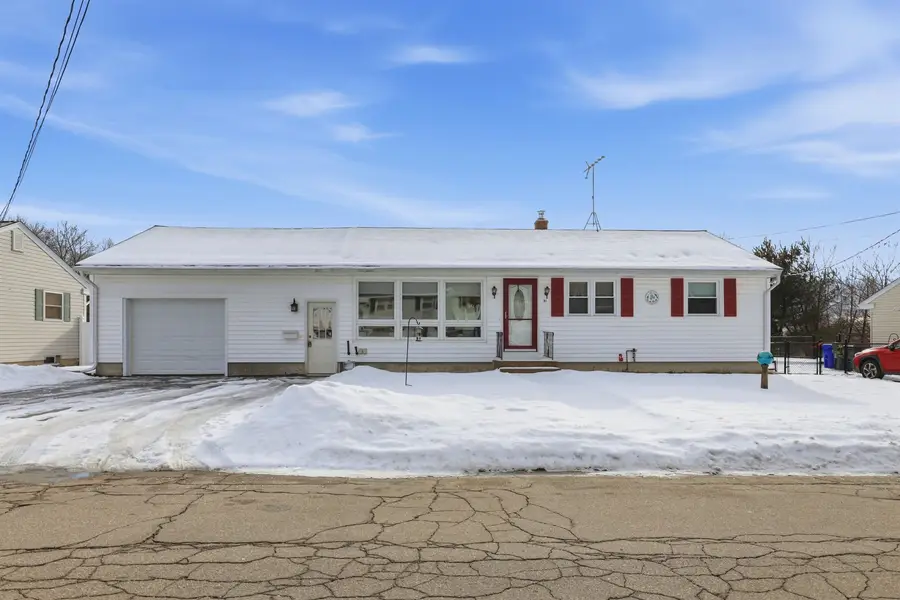 91 Miami Court, Manchester, NH 03103 - Image #2