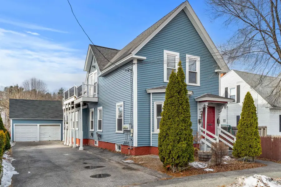 374 Bartlett Street, Manchester, NH 03102 - Image #2