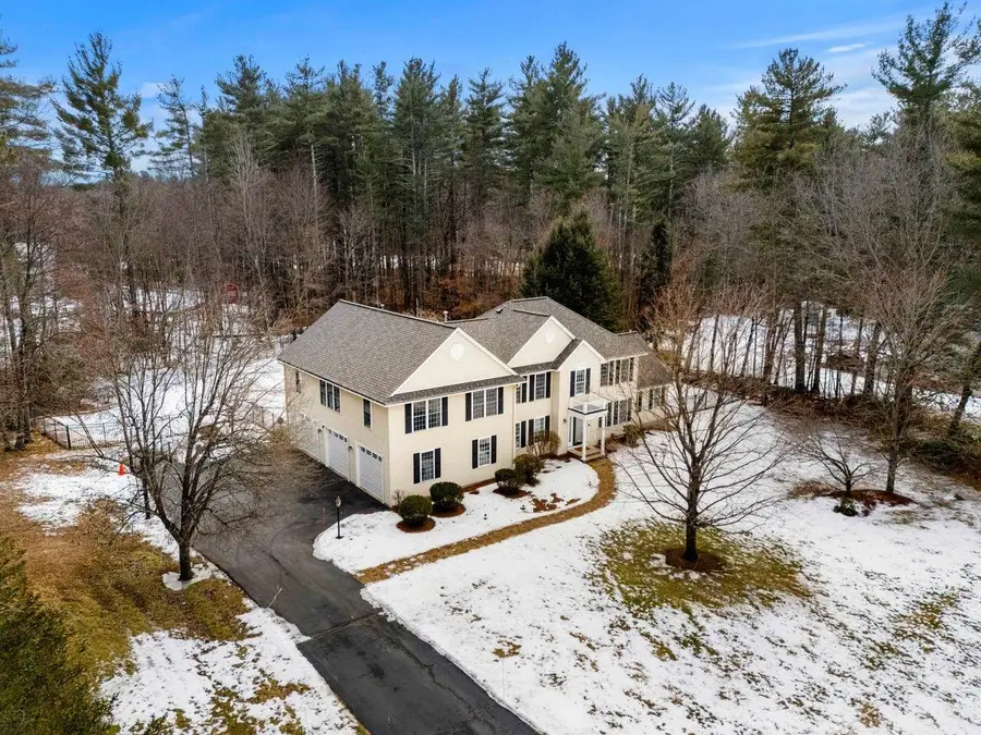 14 Hadley Drive, Nashua, NH 03062 - Image #2