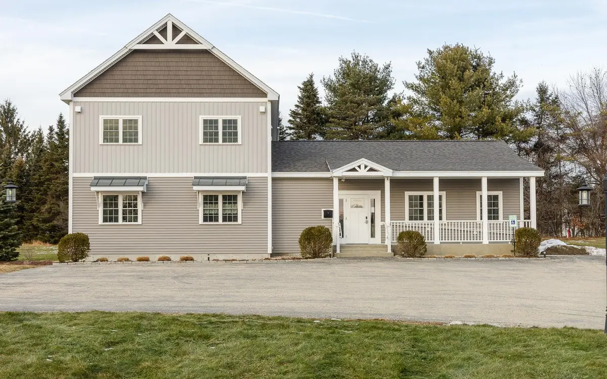 60 Dearborn Circle, Walpole, NH 03608 - Image #1