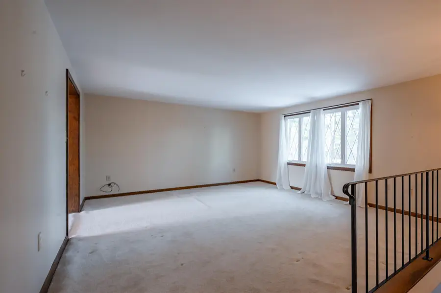 4 Brookside Terrace, Nashua, NH 03060 - Image #2