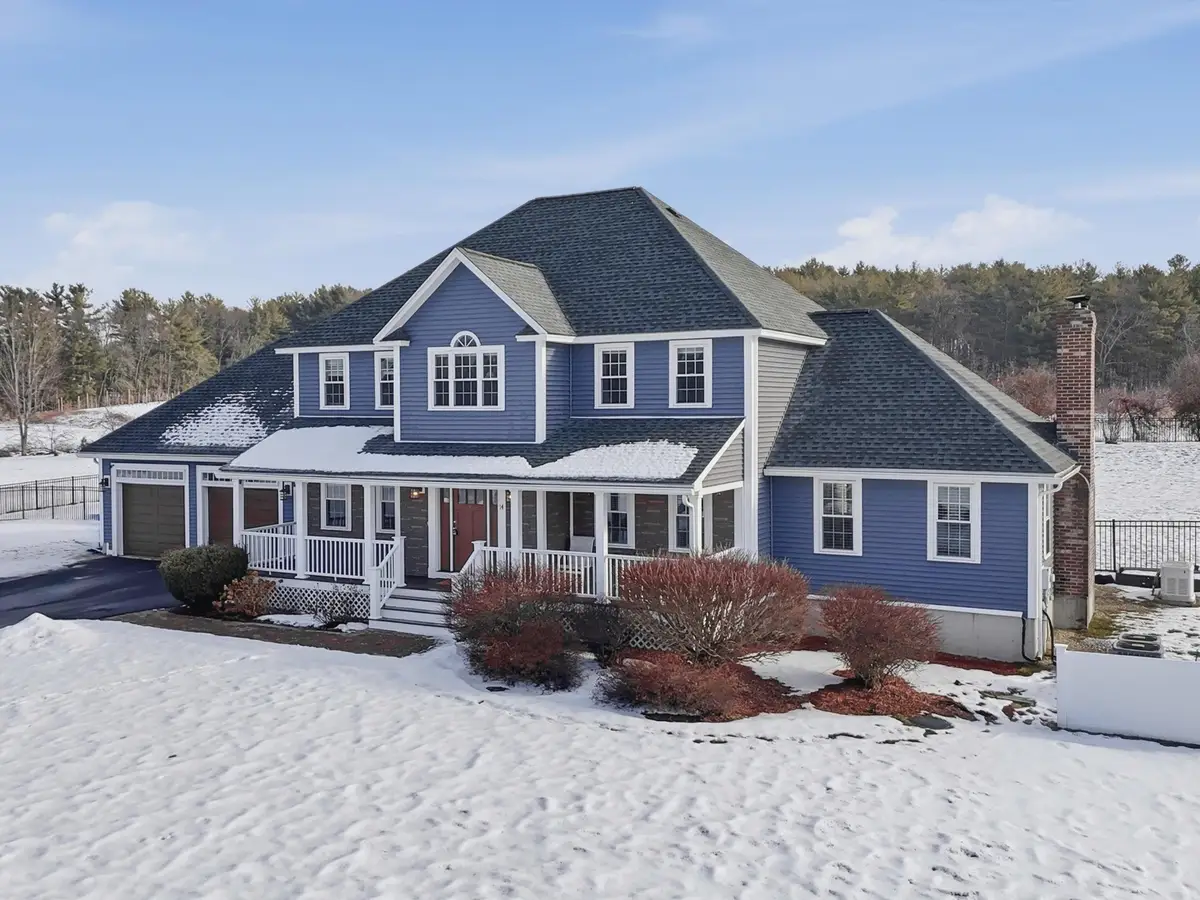 14 Premier Drive, Londonderry, NH 03053 - Image #1