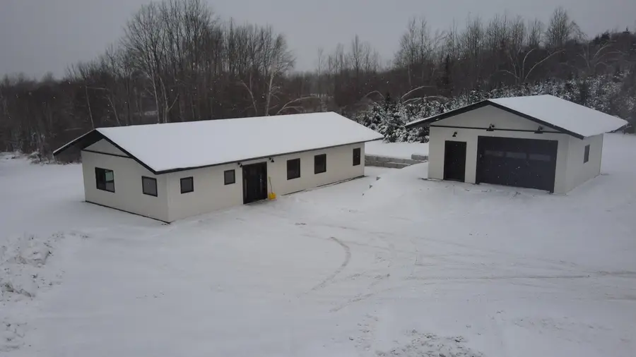 219 Emzaga Drive, Williamstown, VT 05679 - Image #2