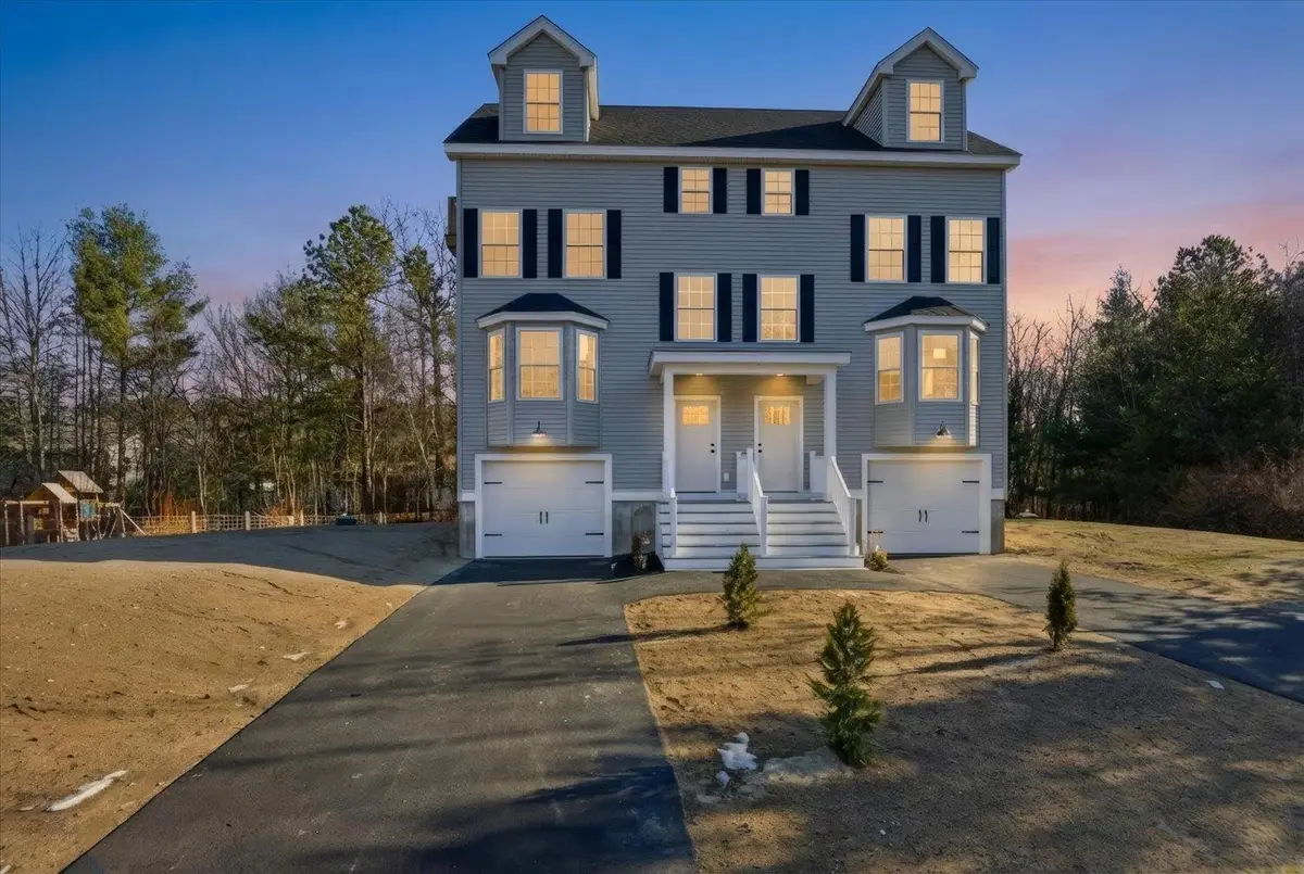 35 Brooks Road #1, Seabrook, NH 03874 - Image #1