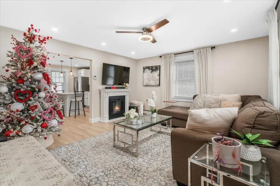 11 Lincoln Street, Manchester, NH 03103 - Image #2