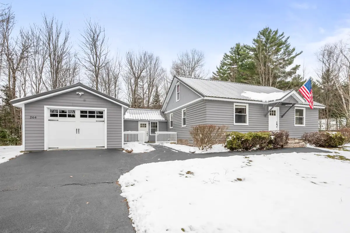 264 Parker Road, Carroll, NH 03598 - Image #1