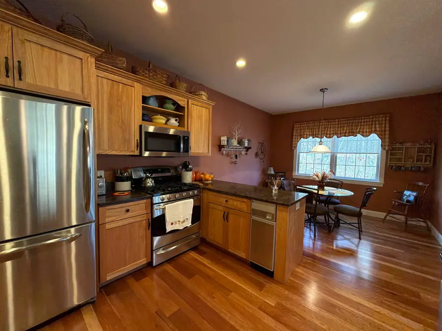 125 Carmel Place, Rutland Town, VT 05701 - Image #3