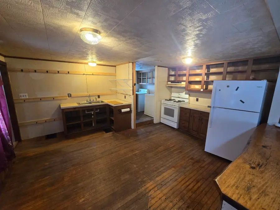 91 Water Street, Rumney, NH 03266 - Image #3