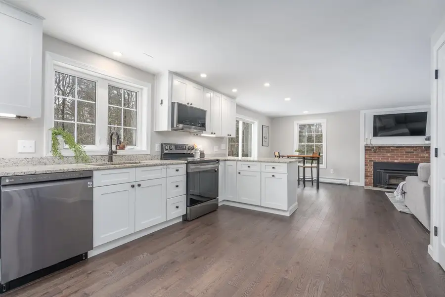 20 Lorraine's Lane, Barrington, NH 03825 - Image #3