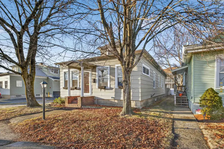 7 Pinard Street, Goffstown, NH 03045 - Image #3